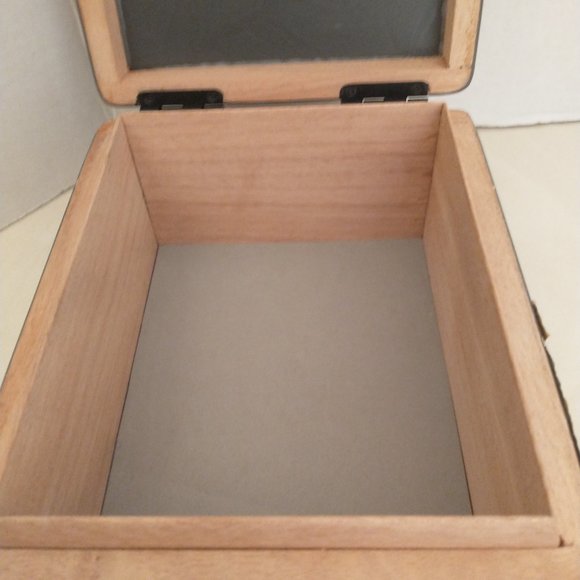 Original Suenos de Saundra Upcycled Cuco Cigar Box Purse - Picture 10 of 12